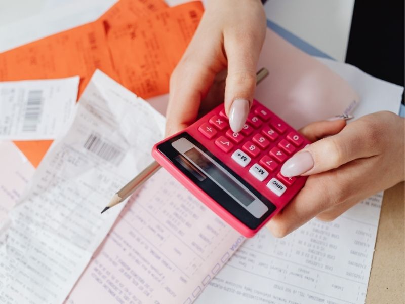 Como calcular o IVA no contrato PJ durante a transição fiscal